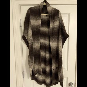 EUC BCBG Poncho Cardigan